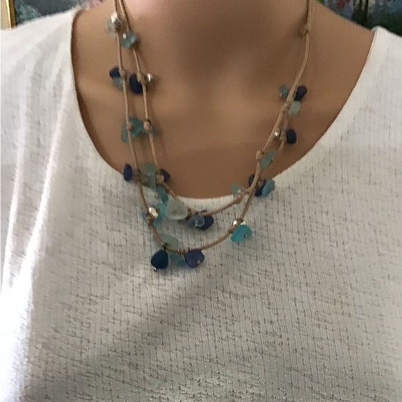 NWOT Beautiful Coldwater Creek Sea Glass Necklace - Picture 1 of 2